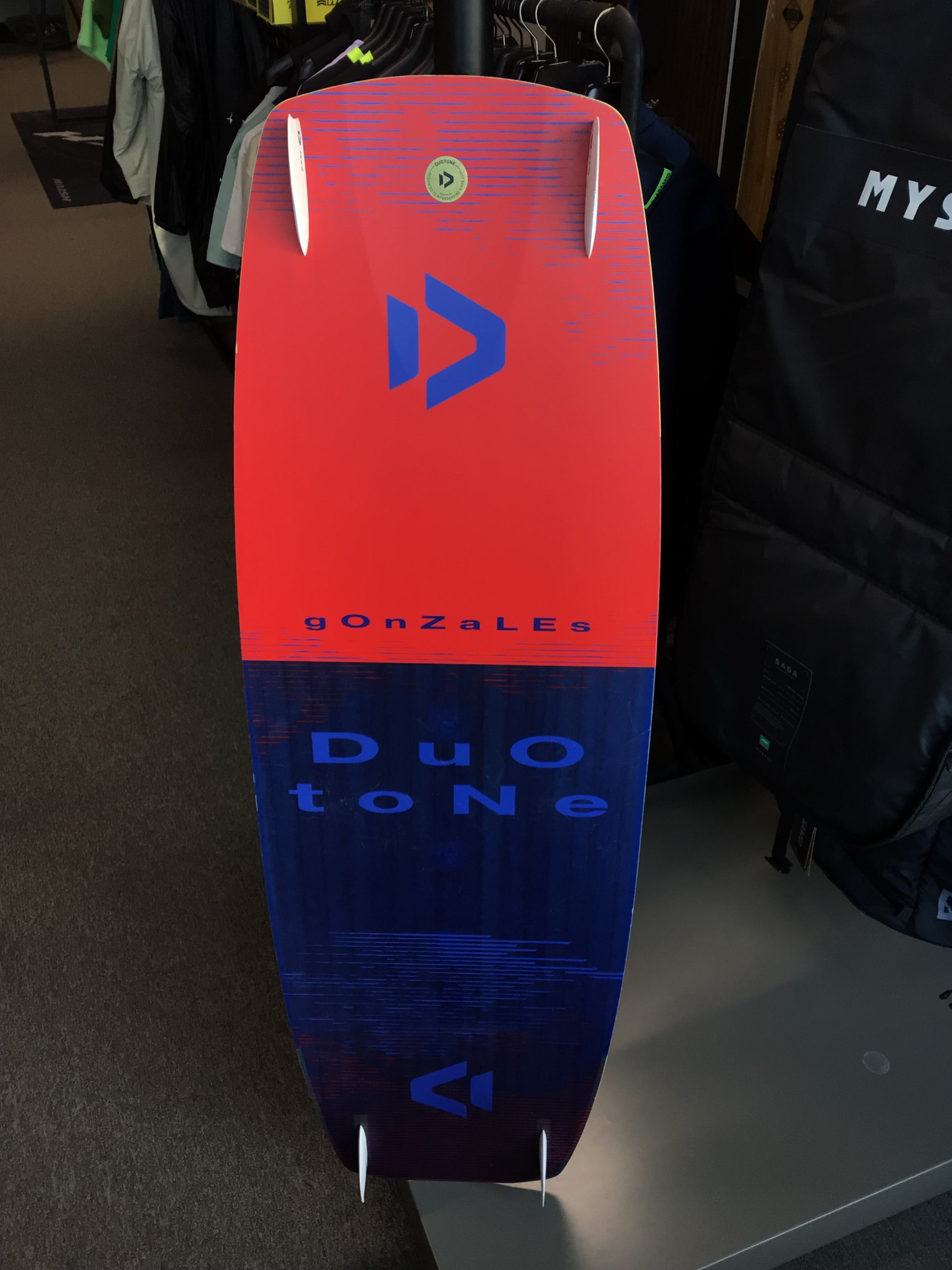 Duotone Gonzales 2025 | 142 | Demo Board incl vario pads/straps