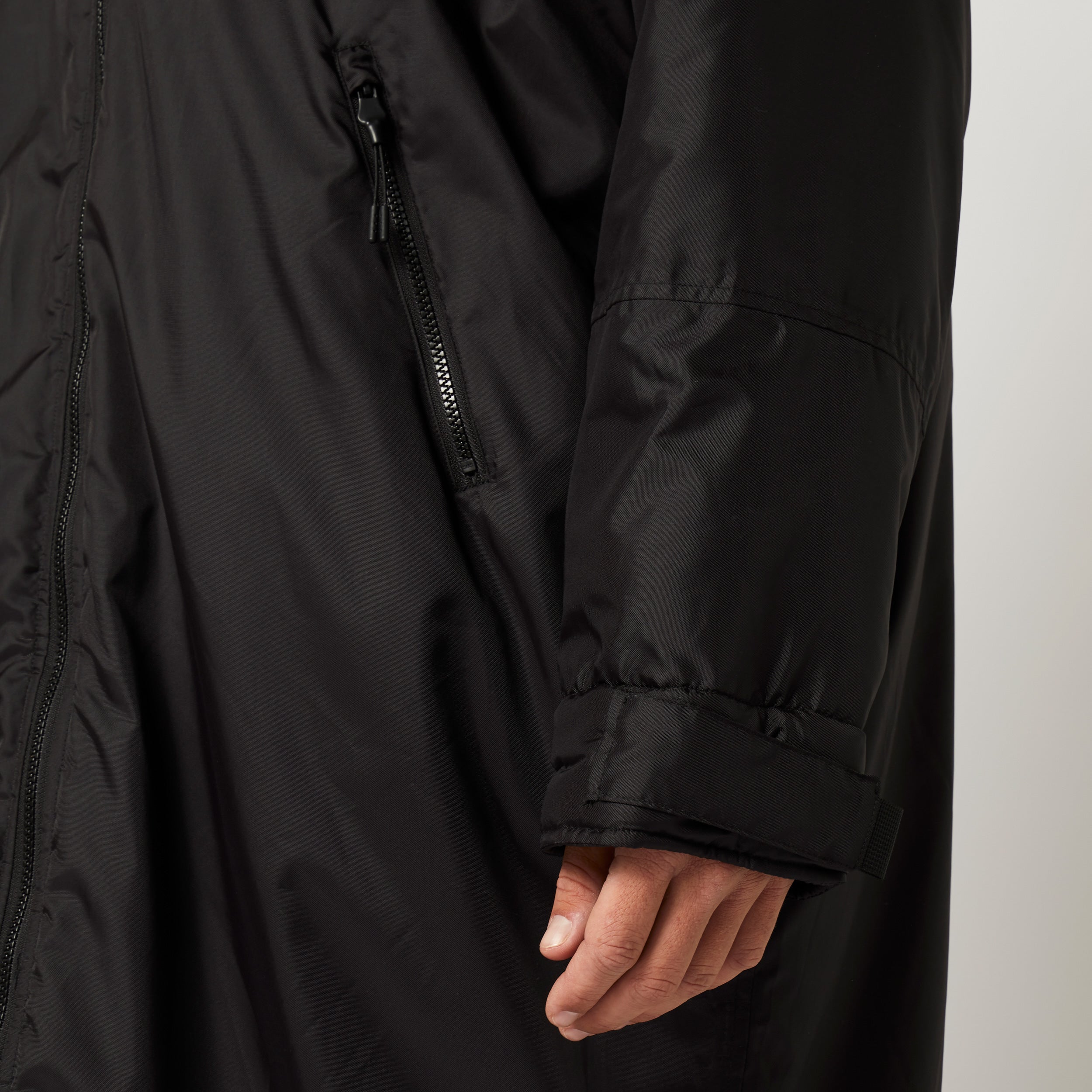 Mystischer Poncho Explore