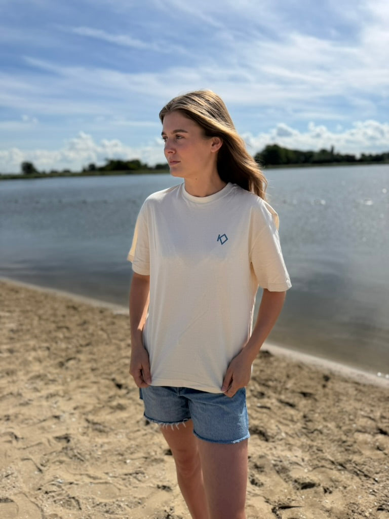The Sunny Tee