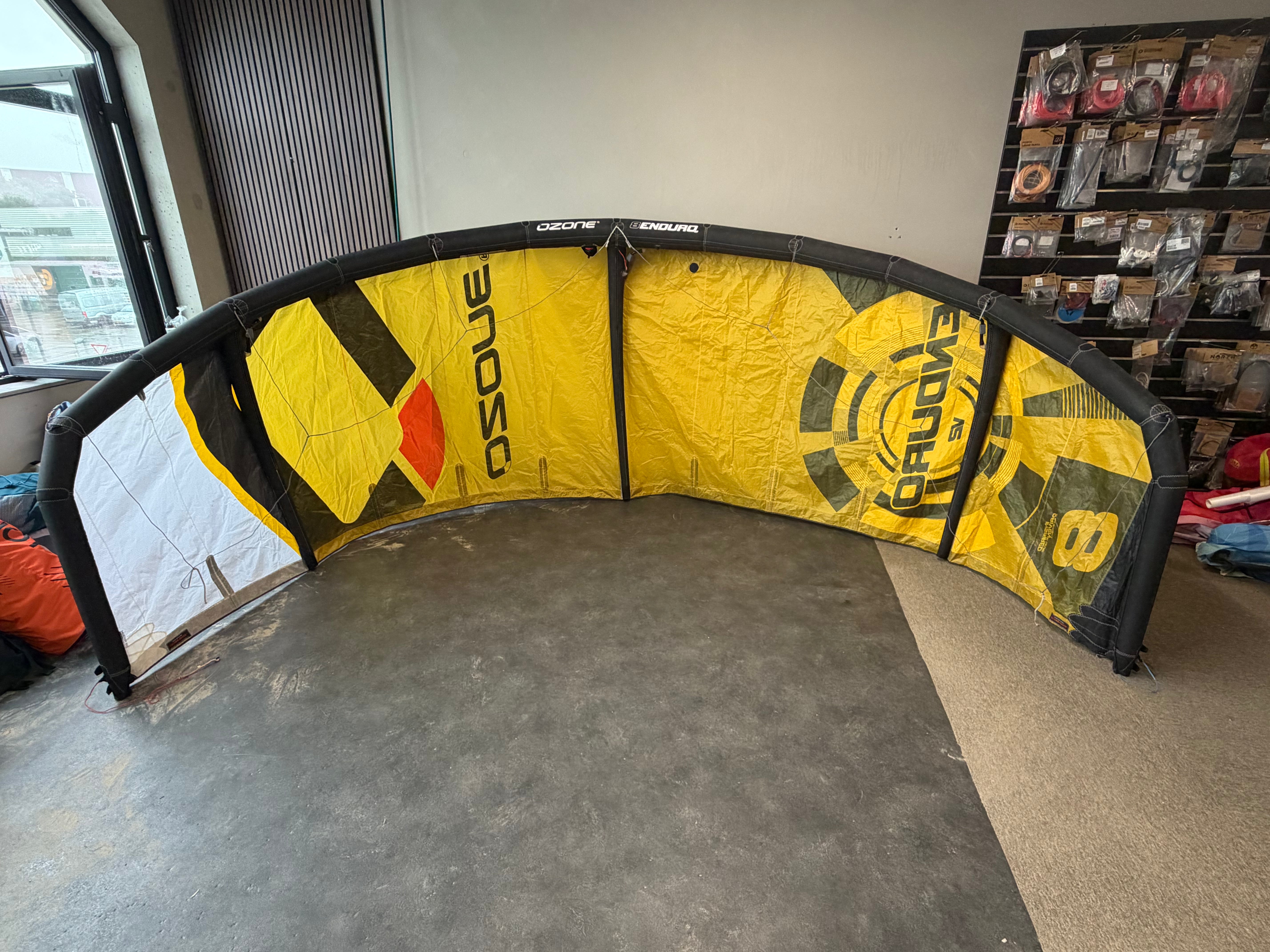Ozone Enduro V2  8m | Tweedekans