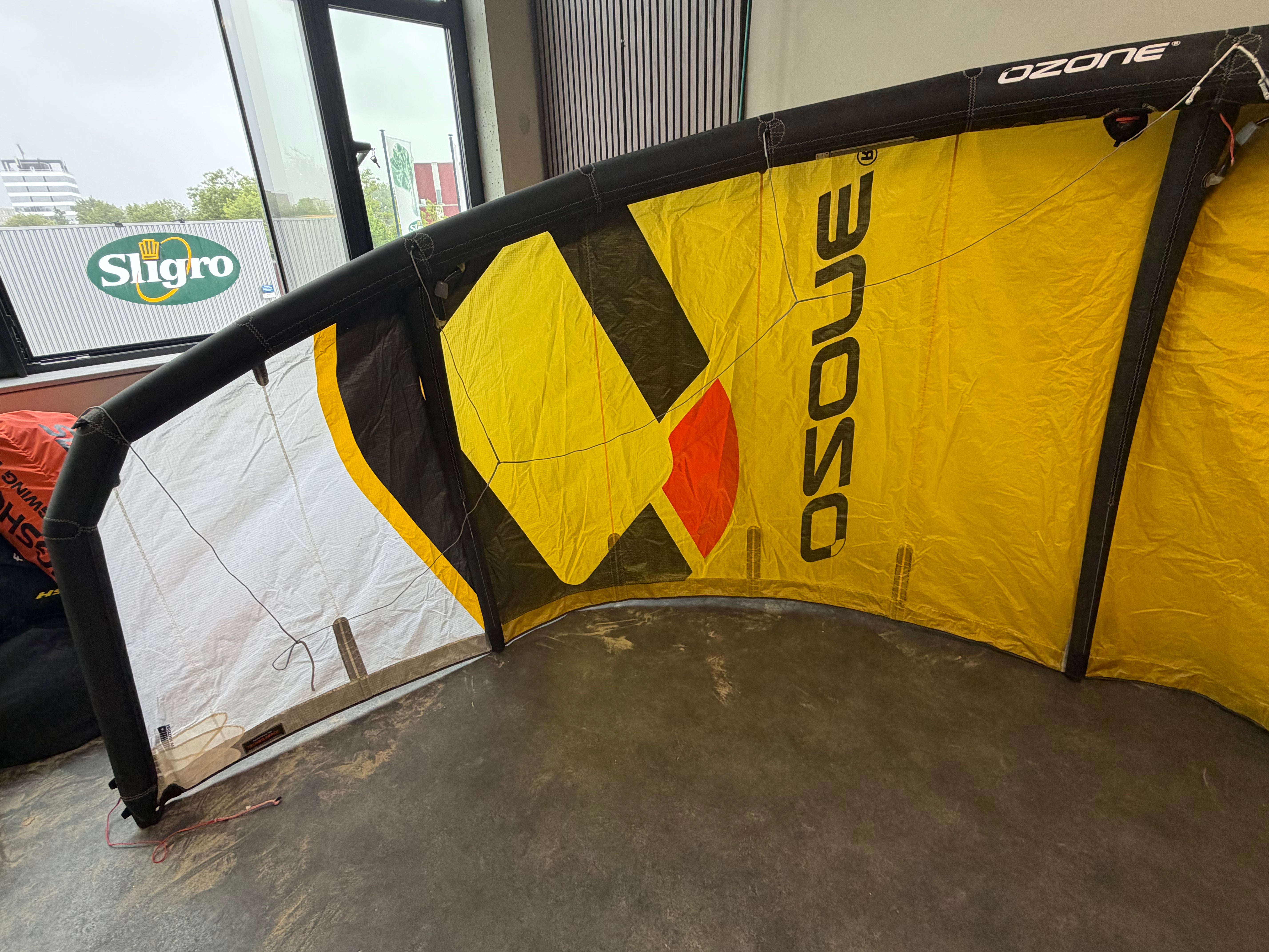 Ozone Enduro V2  8m | Tweedekans