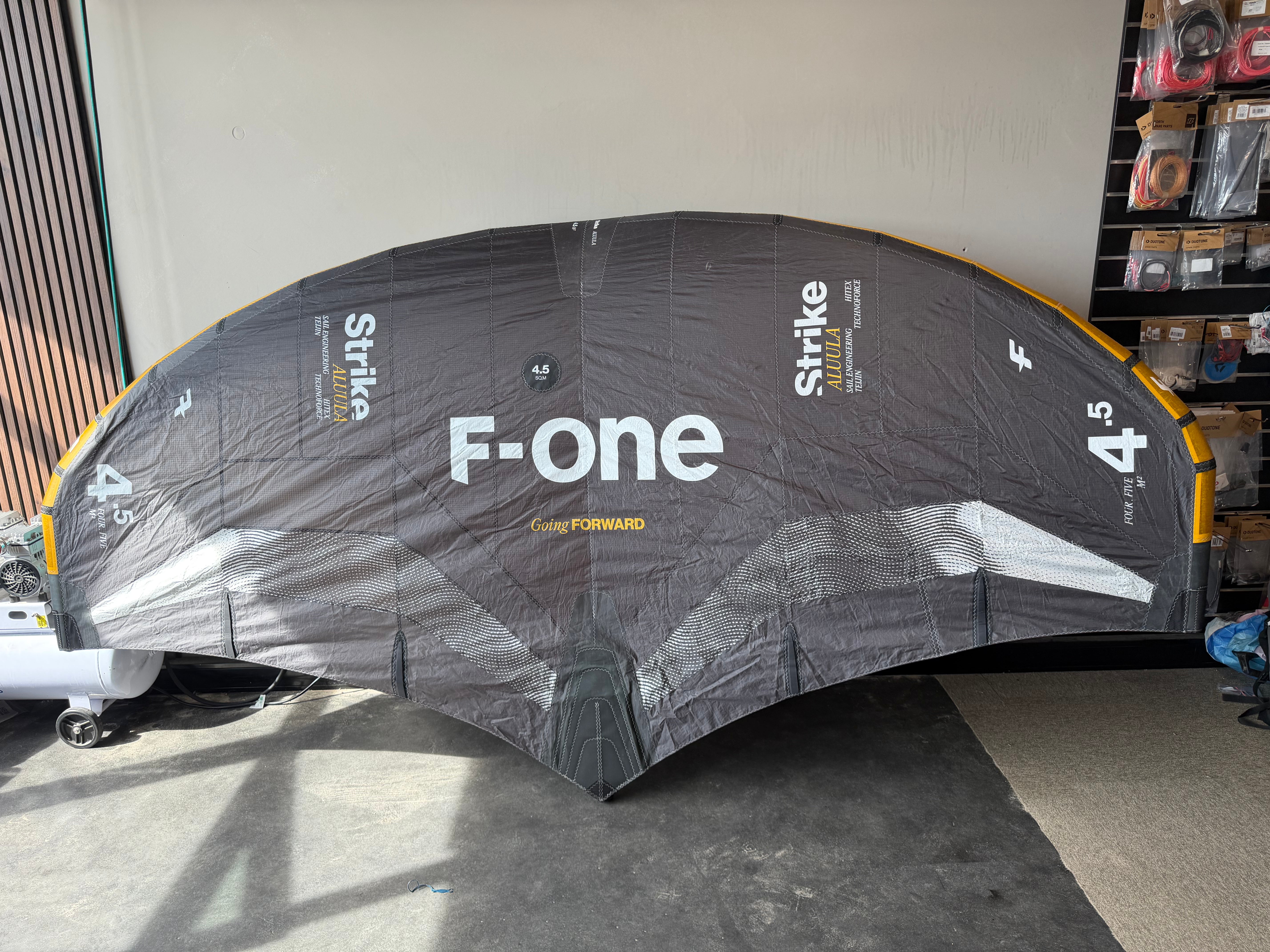 F-one Strike V5 Aluula 4.5 I demo I tweedekans