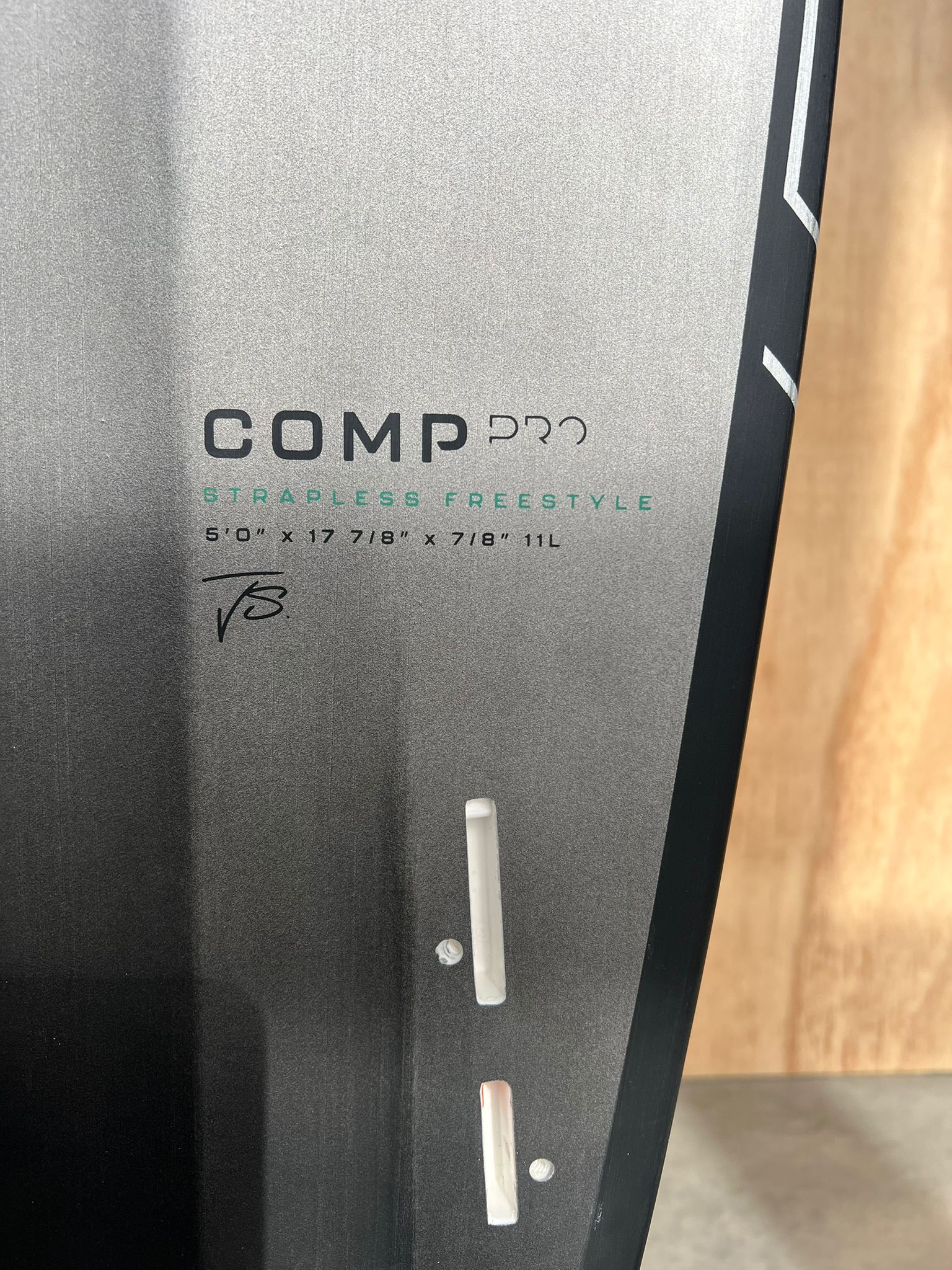 North Comp Pro 5'0" I showroom demo