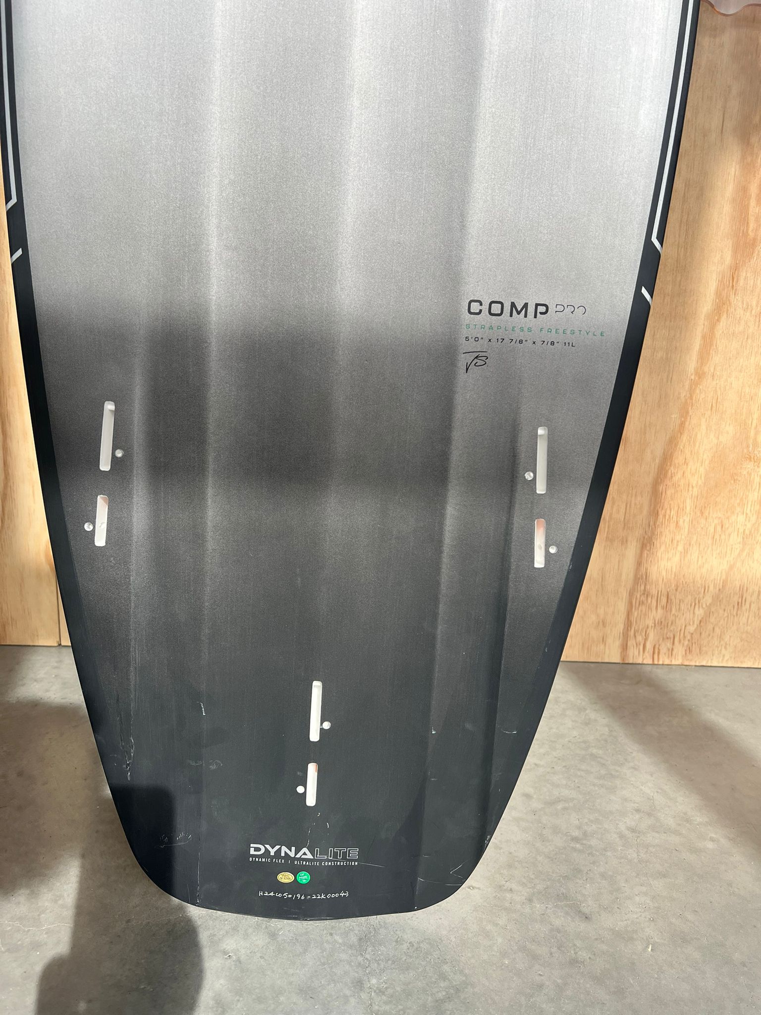 North Comp Pro 5'0" I showroom demo